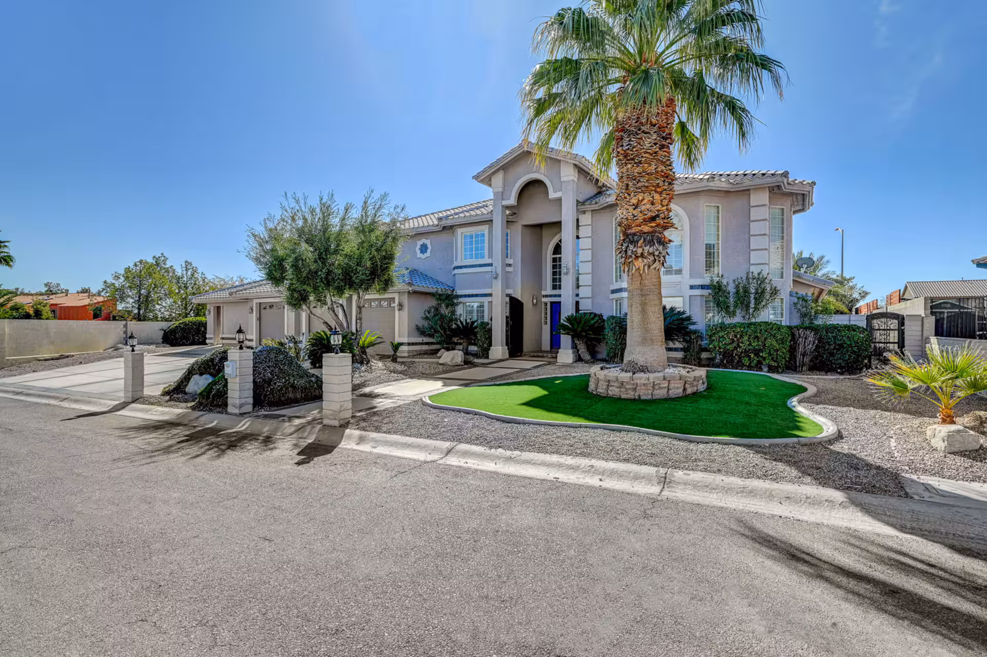 Vegas Property Photo