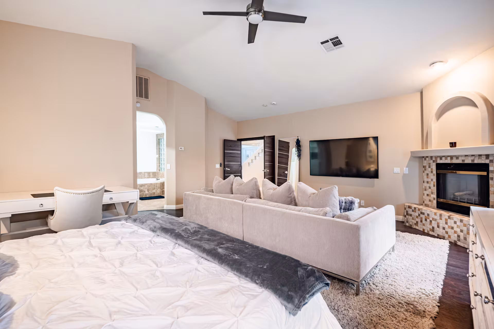 Vegas Property Photo